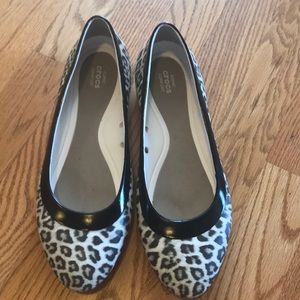 Crocs flat shoes